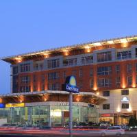 Days Hotel By Wyndham Baku，位于巴库Baku White City 的酒店