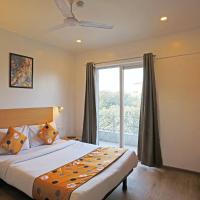 Hotel Silver Velvet "Britannia Chowk- Couple Friendly Local ID Accepted"，位于新德里北德里的酒店