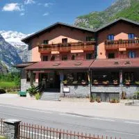 米拉蒙缇餐厅酒店,位于Val Masino的酒店