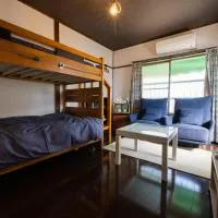 Bed&Cafe Onzo オンゾー，位于尾道市的酒店