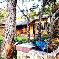 10 guest stay in the mountains of Nyanga!，位于Juliasdale的酒店