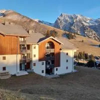 Appartement au cœur des Aravis，位于马尼戈的酒店