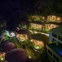 Three Monkeys Villas，位于芭东海滩的酒店