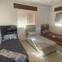 Big appartement in ksar sgher - Private parking, Near Port Tanger Med，位于塞吉尔堡的酒店