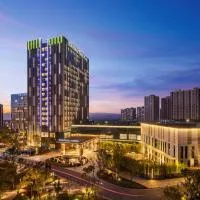昆明空港希尔顿逸林酒店，位于Xiaoshao的酒店