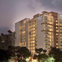 DoubleTree Suites by Hilton Bengaluru Outer Ring Road，位于班加罗尔萨尔杰普马拉塔哈利环路的酒店