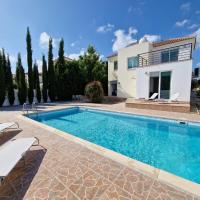 Mandria Villa in Paphos，位于曼德里尔帕福斯国际机场 - PFO附近的酒店