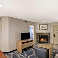 Homewood Suites by Hilton Windsor Locks Hartford，位于温莎洛克斯布拉德利国际机场 - BDL附近的酒店