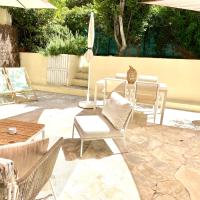 Appartement 3P 88 m2 terrasse et jardin &agrave; 20 metres de la plage，位于昂蒂布的酒店