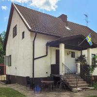 Awesome Apartment In Fårbo With Wifi，位于FårboOskarshamn Airport - OSK附近的酒店