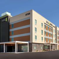 Home2 Suites By Hilton Phoenix Airport South，位于凤凰城南部山区的酒店