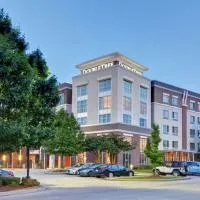 DoubleTree by Hilton Hotel Baton Rouge，位于巴吞鲁日的酒店