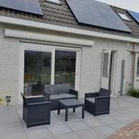 Aangepast vakantiehuis Sandra mindervaliden，位于丽门的酒店