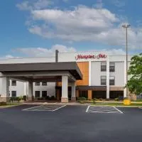 宾厄姆顿/约翰逊城希尔顿恒庭酒店，位于宾厄姆顿的酒店