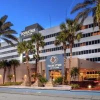 杰克逊维尔机场希尔顿逸林酒店，位于杰克逊维尔杰克逊维尔国际机场 - JAX附近的酒店
