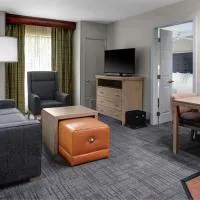 里士满 希尔顿惠庭套房酒店 - 西区/因斯布鲁克，位于Broad Meadows的酒店
