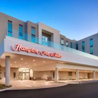 Hampton Inn & Suites Anaheim Resort Convention Center，位于安纳海姆的酒店