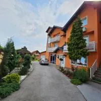 Apartments Luke,位于Dubrave Gornje的酒店