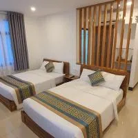 Luxury hotel Phú Yên，位于莲三的酒店