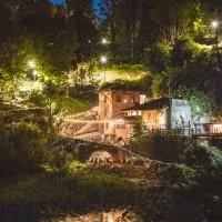 Porto di Clanezzo，位于克拉奈佐的酒店