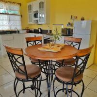 Isla Vista Apartment Canouan，位于CanouanUnion Island Airport - UNI附近的酒店