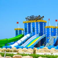 Gravity Hotel & Aqua Park Hurghada Families and Couples Only，位于赫尔格达旅游海滨大道区的酒店