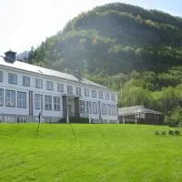哈当厄尔住宿加早餐旅舍，位于洛夫特胡斯的酒店