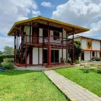 Hotel El Gran Chaparral,位于卡拉尔卡的酒店