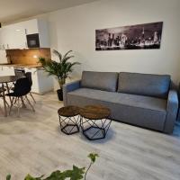 2 room Apartment with terrace, 2AK，位于布拉迪斯拉发布拉提斯拉瓦机场 - BTS附近的酒店