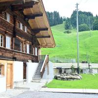 Chalet Grittelihus, large bathroom, Lots of living space, nahe Interlaken，位于Diemtigen的酒店