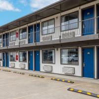 Studio 6 Rock Springs WY Flaming Gorge，位于罗克斯普林Rock Springs County Airport - RKS附近的酒店