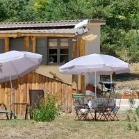 Petit studio dans la prairie,位于Saint-Auban的酒店