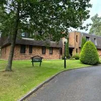 One Dunbar Court Gleneagles Village，位于奥赫特拉德的酒店