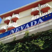 Hotel Nevada，位于比比翁Bibione Lido del Sole的酒店