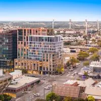 Holiday Inn & Suites Geelong by IHG，位于吉朗的酒店