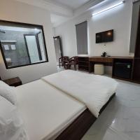 KL Retreat Hotel，位于清化Tho Xuan Airport - THD附近的酒店