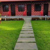 DANDELI CROCODILE EDGE HOME STAY，位于丹德利的酒店