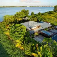 Sutopia Holiday Resort，位于帕拉马里博的酒店