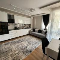 Luxury Flat-4 People-Mladost，位于瓦尔纳瓦尔纳机场 - VAR附近的酒店