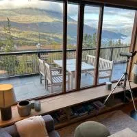 Astonishing Mountain Lodge at the top of Gaustablikk, 25m2 west facing terrace, 3 bedrooms，位于Gaustablikk的酒店
