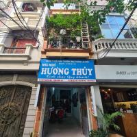 Nhà Nghỉ Hương Thúy - TTTM Royal City，位于河内Thanh Xuan的酒店