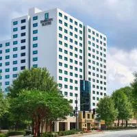 Embassy Suites by Hilton Atlanta Buckhead，位于亚特兰大的酒店