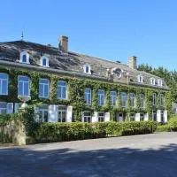 Kasteel Sint-Flora，位于弗尔内的酒店