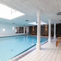 Langeland luksuslejlighed med pool og spa，位于鲁德克丙的酒店