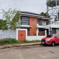 Home in Bacolod，位于巴科洛德新贝克鲁机场 - BCD附近的酒店