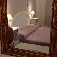 La Civetta appartamento con giardino e parcheggio，位于Nave的酒店