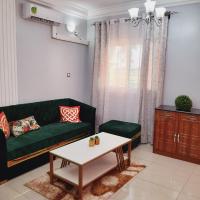 OLD Bonapriso Paisible Appart meublé 2 Chambres，位于杜阿拉杜阿拉国际机场 - DLA附近的酒店