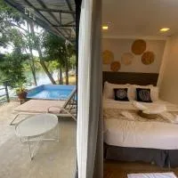 Caliraya Mountain Lake Resort，位于Cavinti的酒店