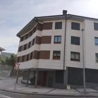 ALTUNAHOME,位于穆特里库的酒店
