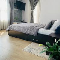 Private Deluxe Bedroom with Backup Power，位于约翰内斯堡Bryanston的酒店